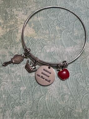 SNOW WHITE THEMED CHARM BANGLE BRACELET